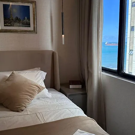 Apartamento Flat Moderno E Elegante Na Beira Mar De *