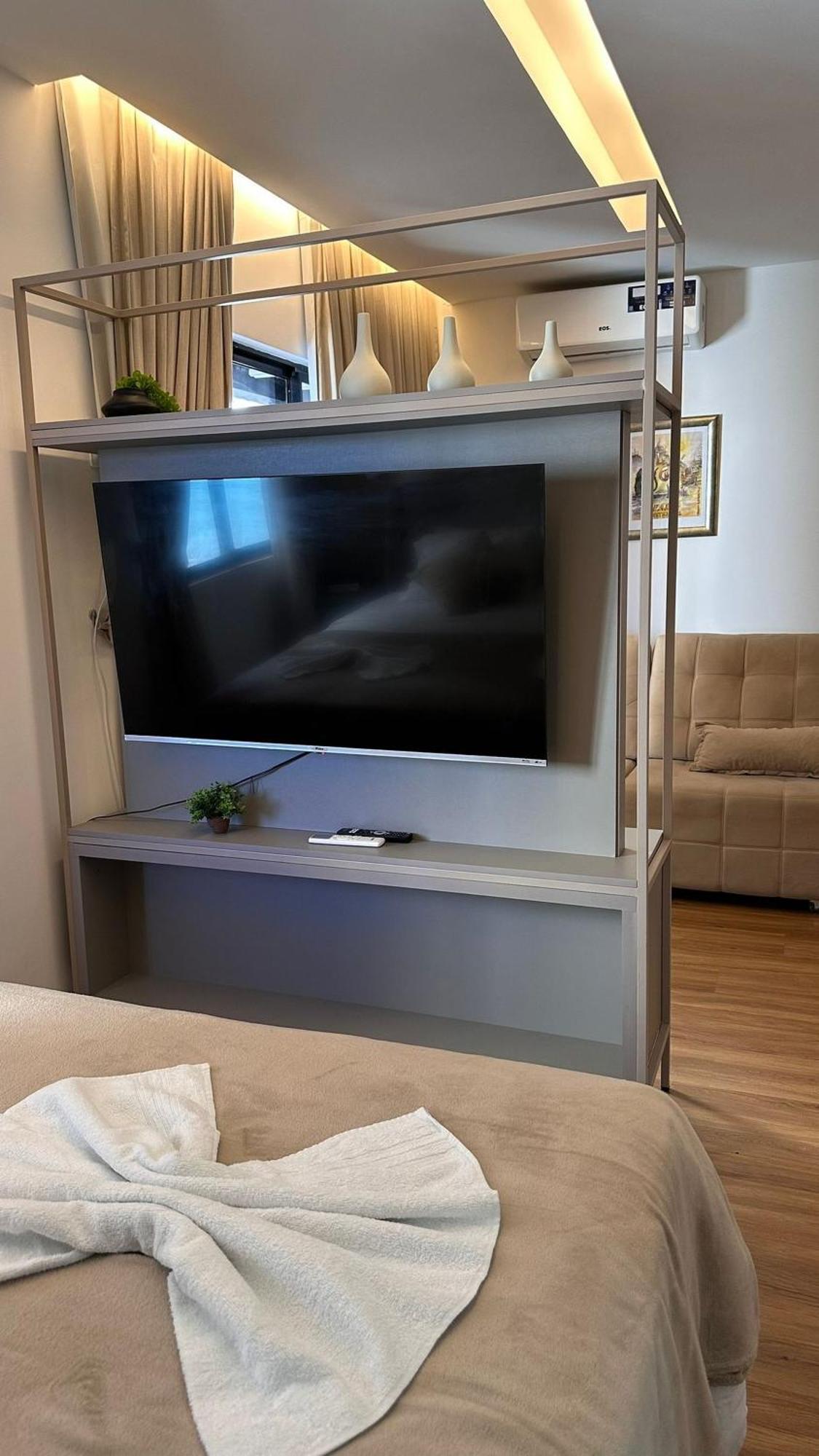 Flat Moderno E Elegante Na Beira Mar De Apartamento *